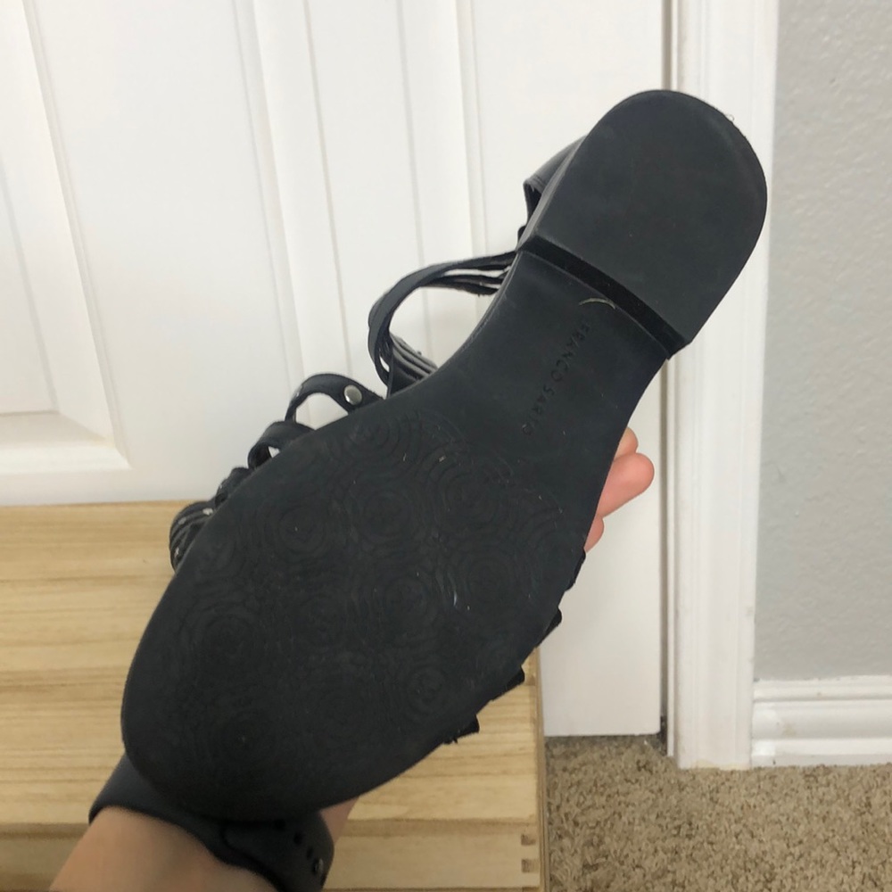 Sandals - Picture 3 of 5